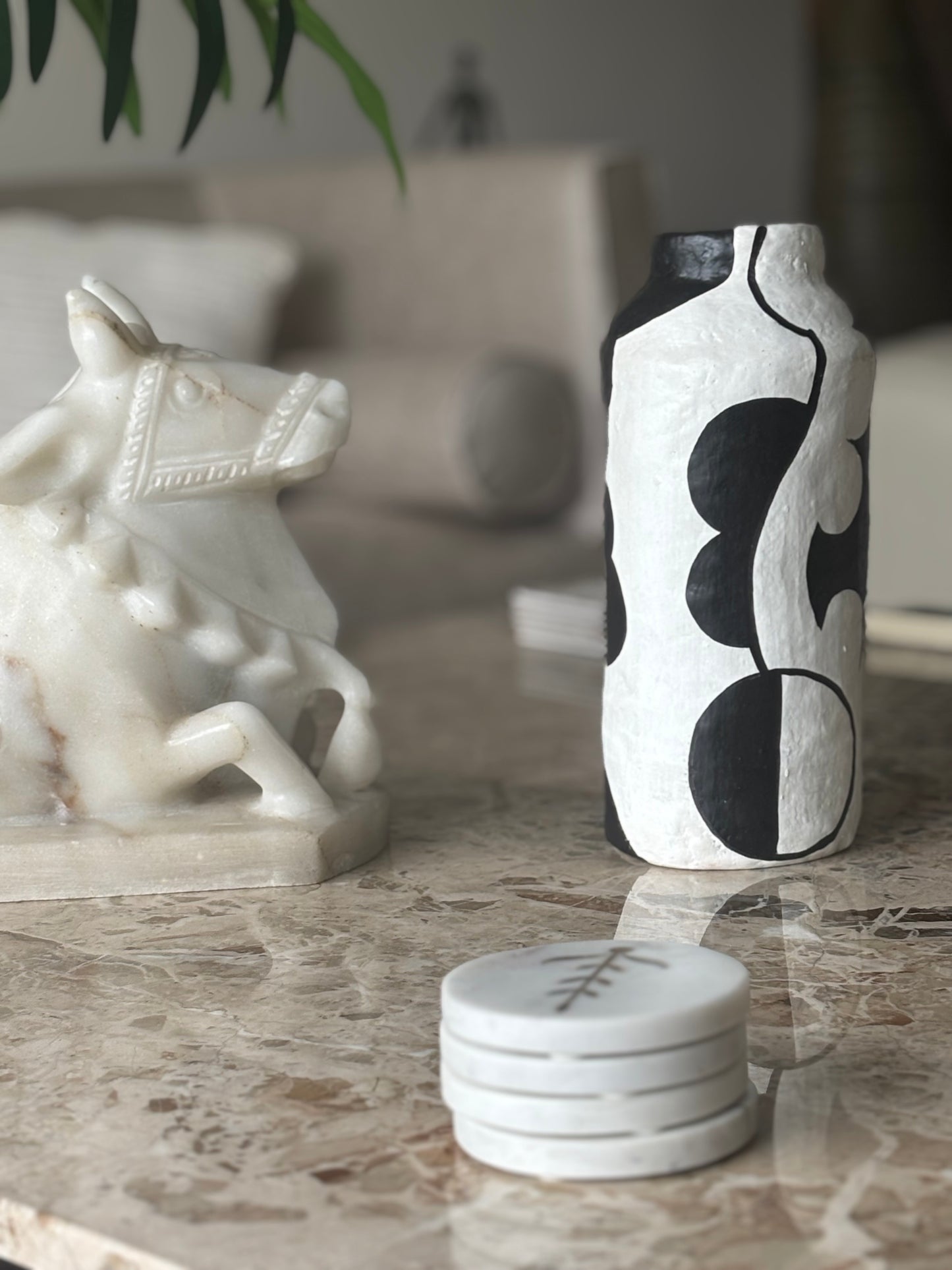 Tanira, Pichwai Art Pot