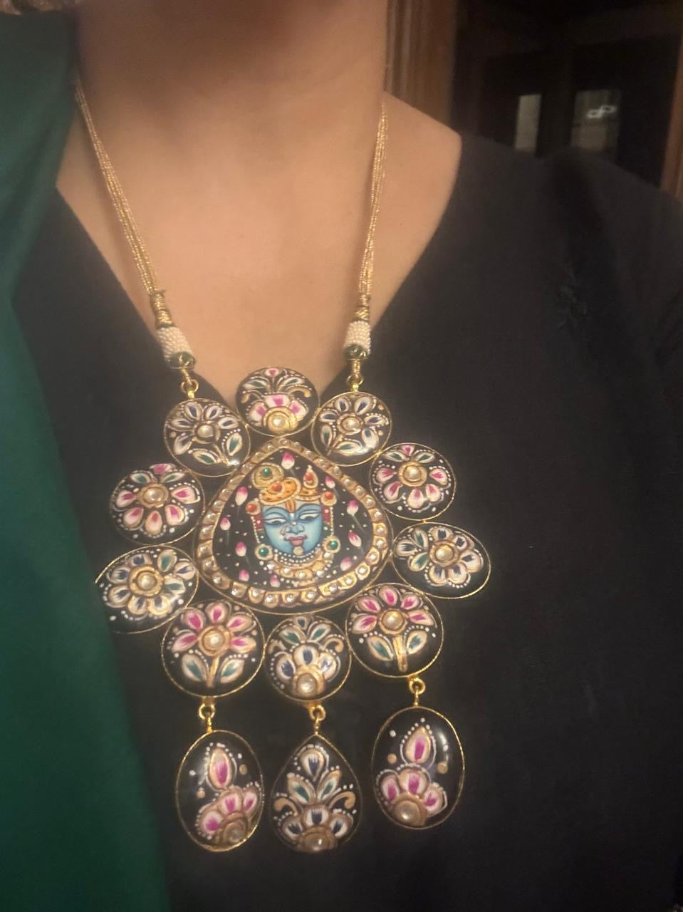 Deva~noor Neckpiece
