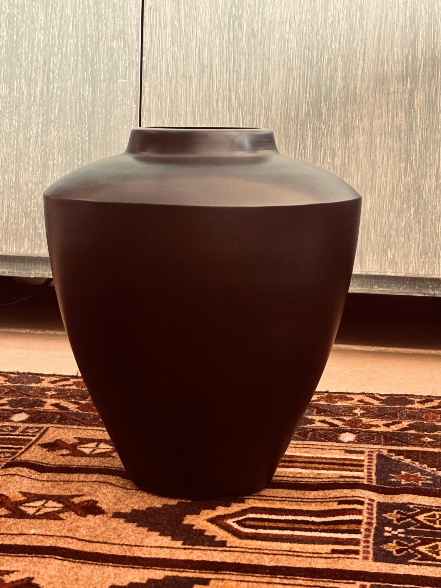 Pot : medium black