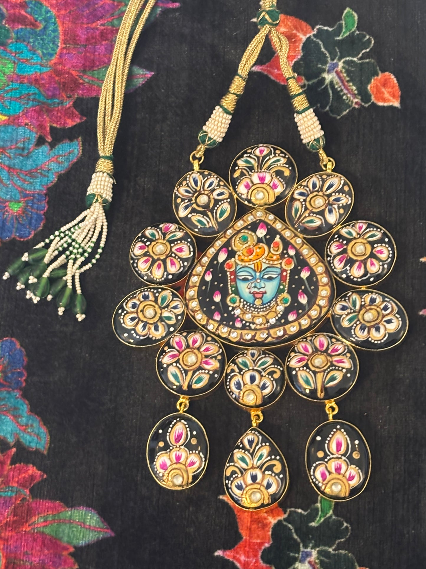 Deva~noor Neckpiece