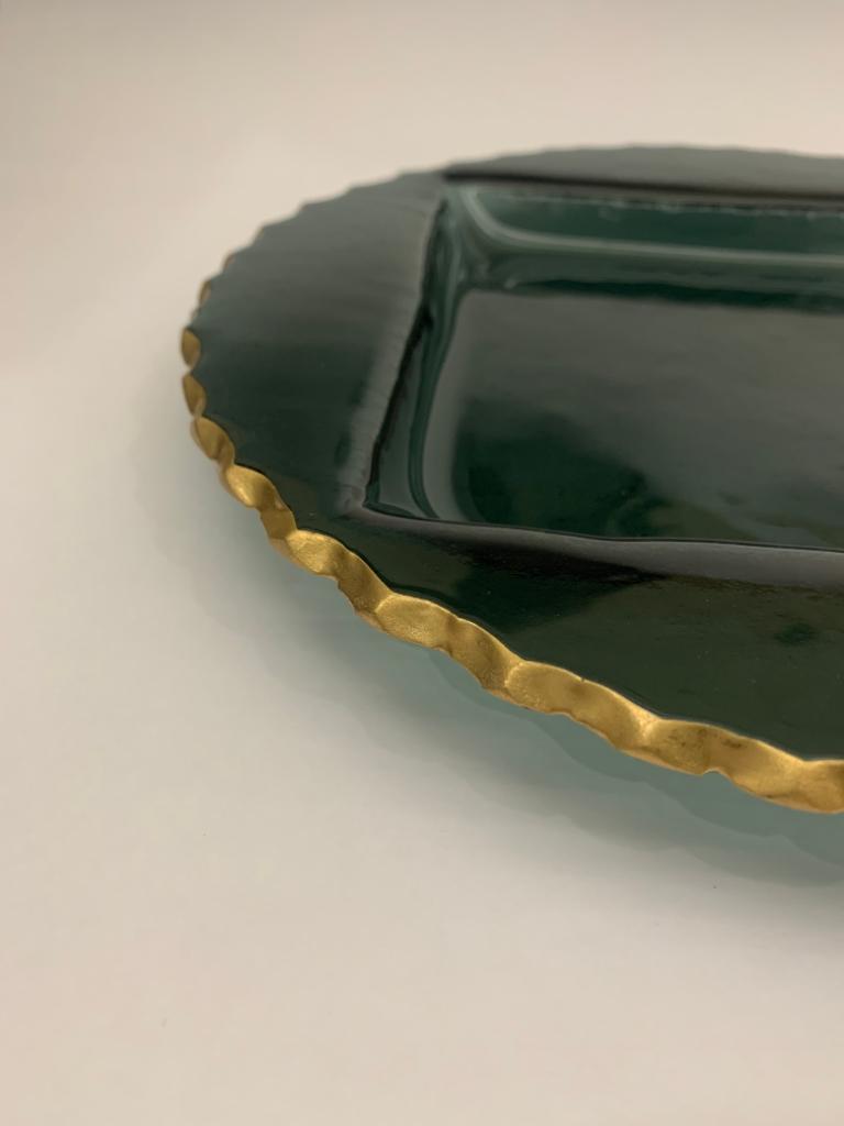 Hilton black platter