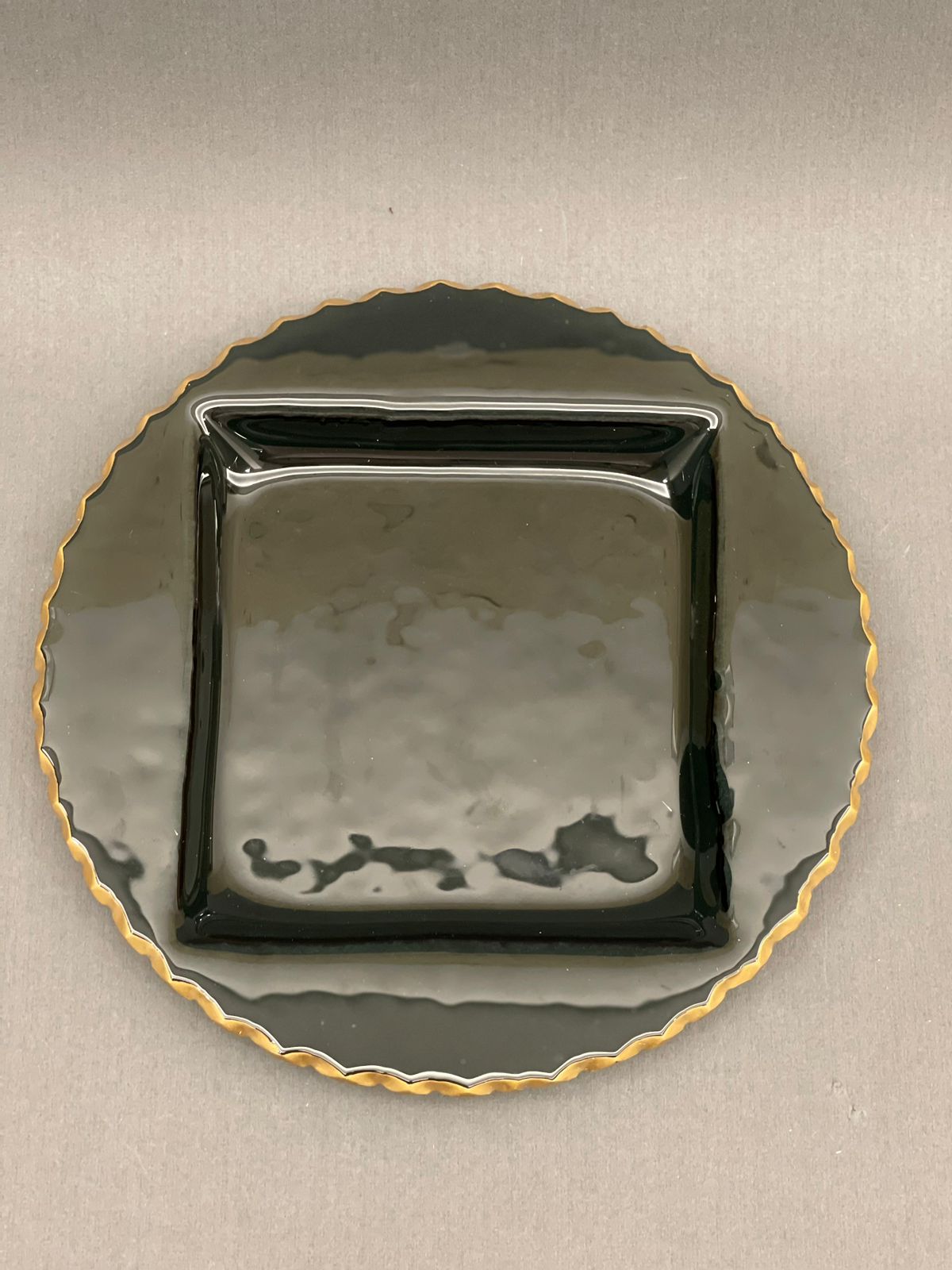 Hilton black platter