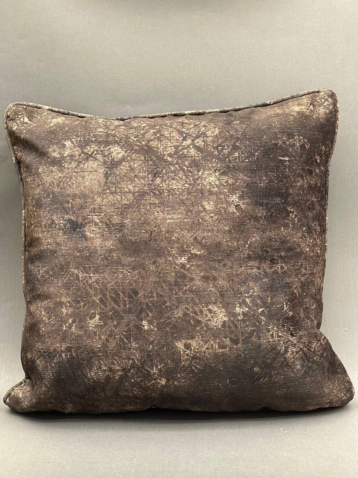 Image of wilderness after dark cushion from august.org.in