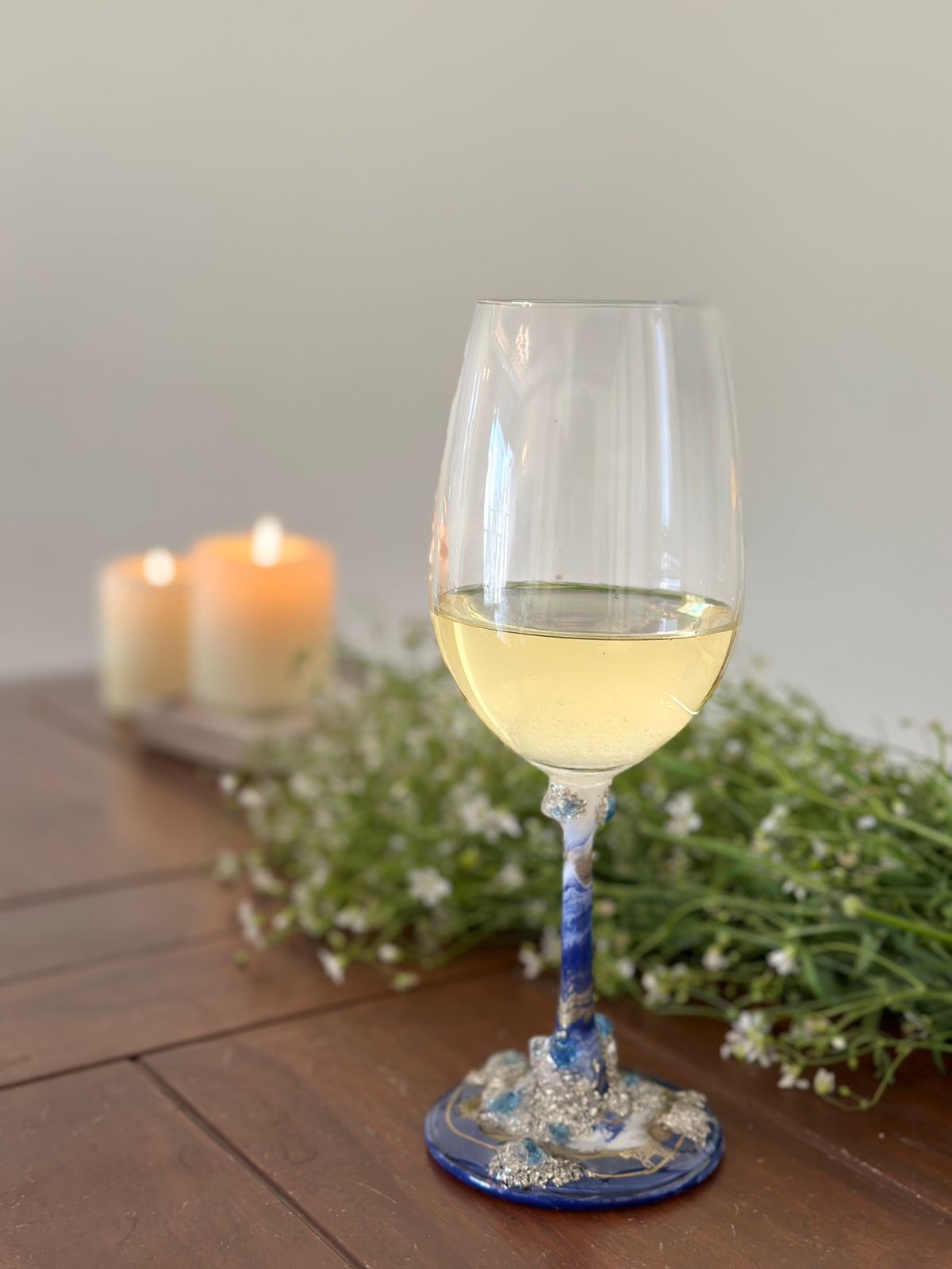 Wine glasses Blue