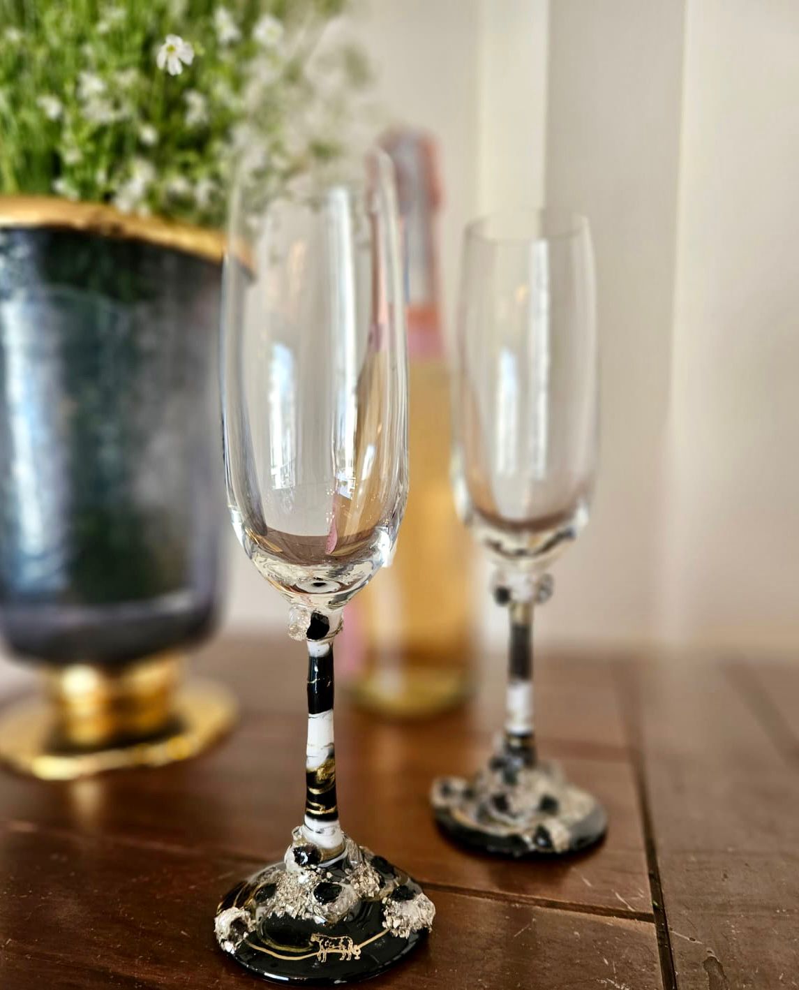 Champagne Glass Black