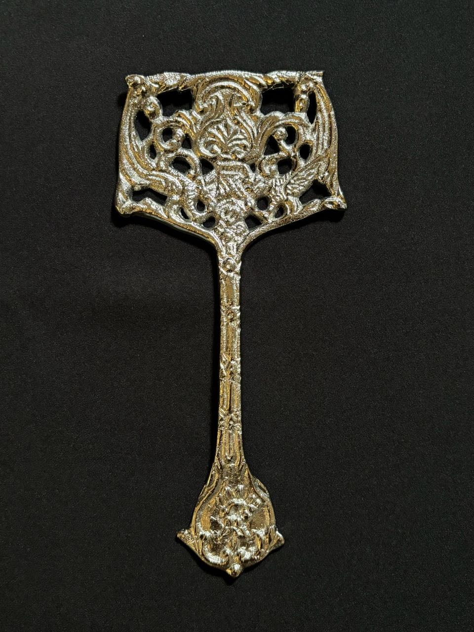 Alanya Brass Cake Lifter, Silver