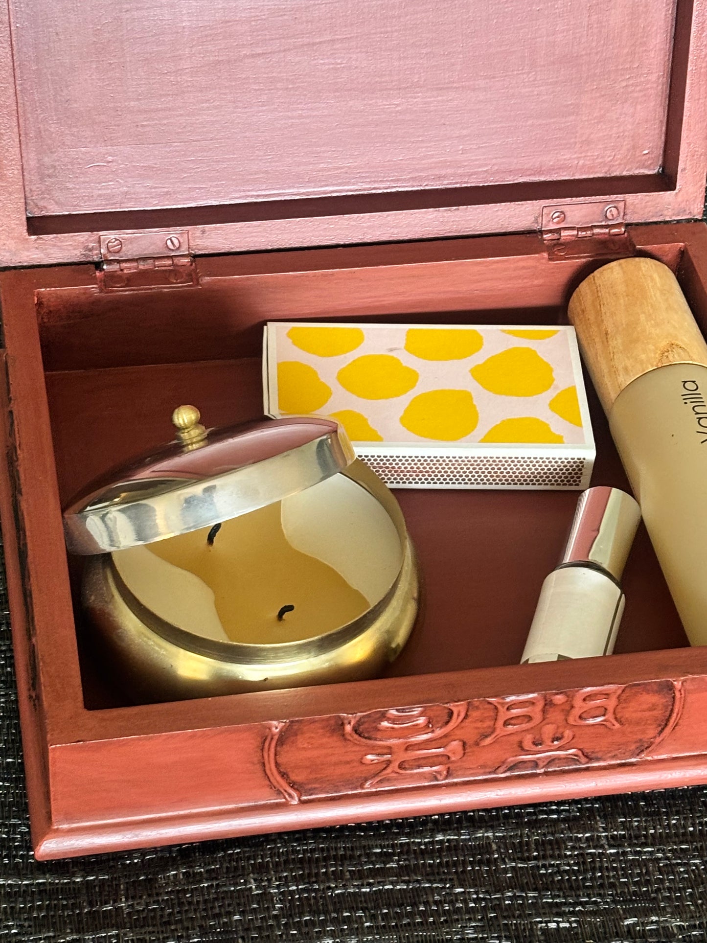 Akane Keepsake Box
