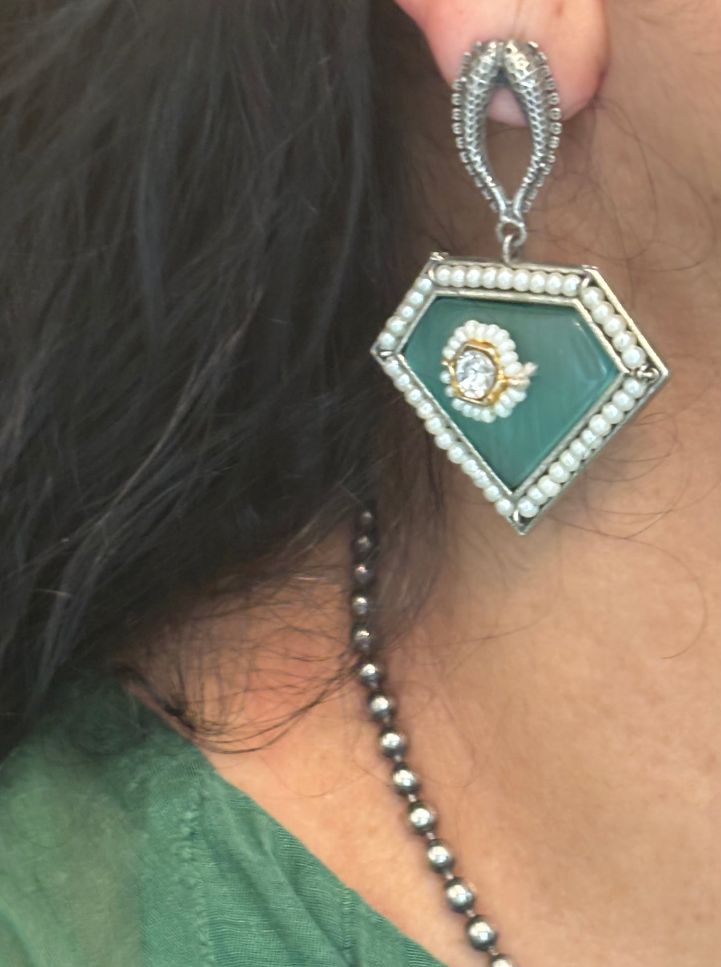 Farzeen earrings