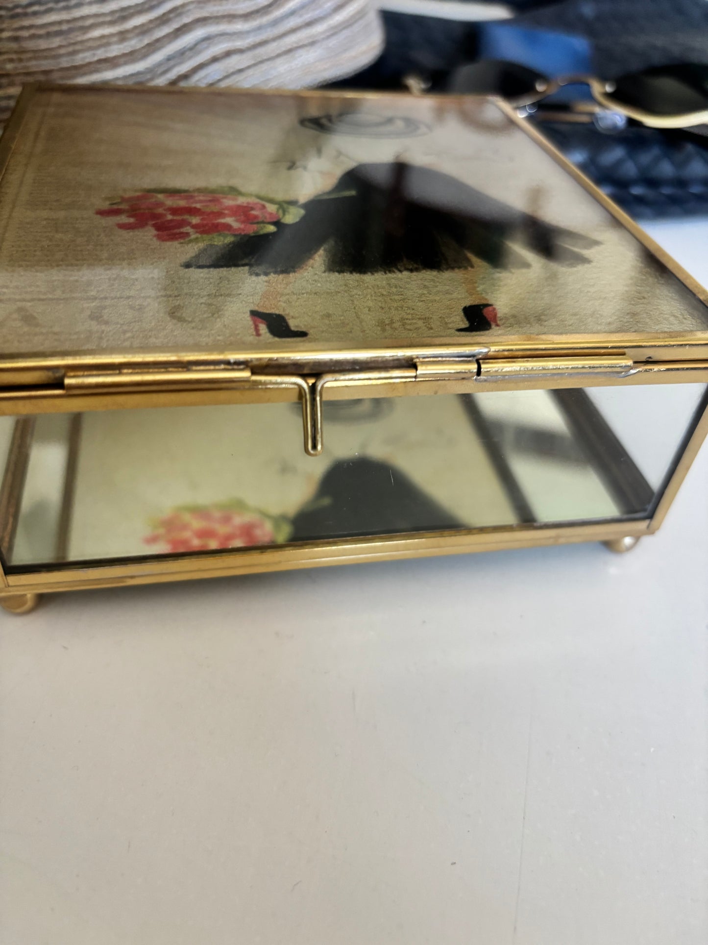 Eloise Mirror Box