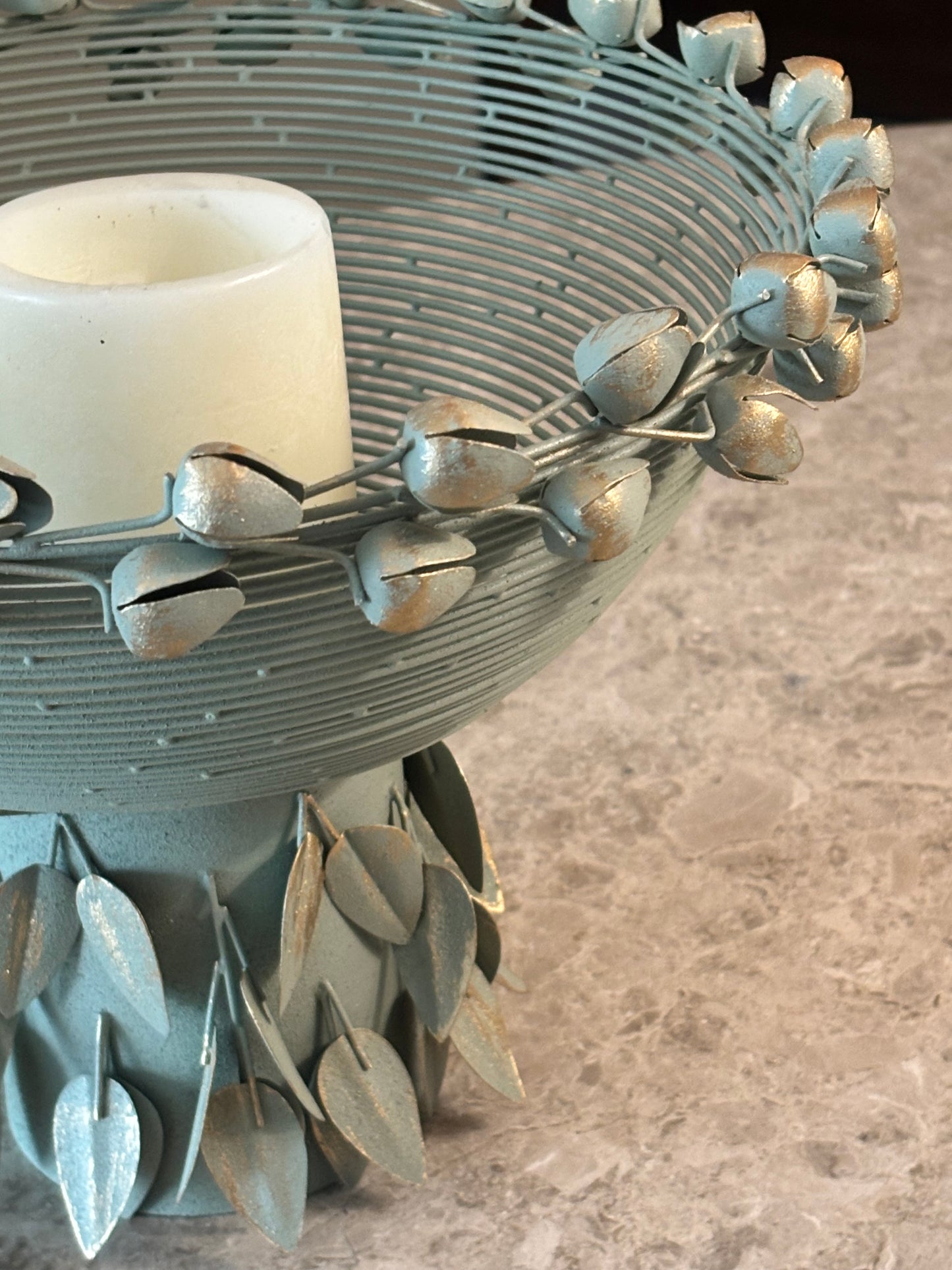 Pushpa Urli – Eternal Bloom Vessel