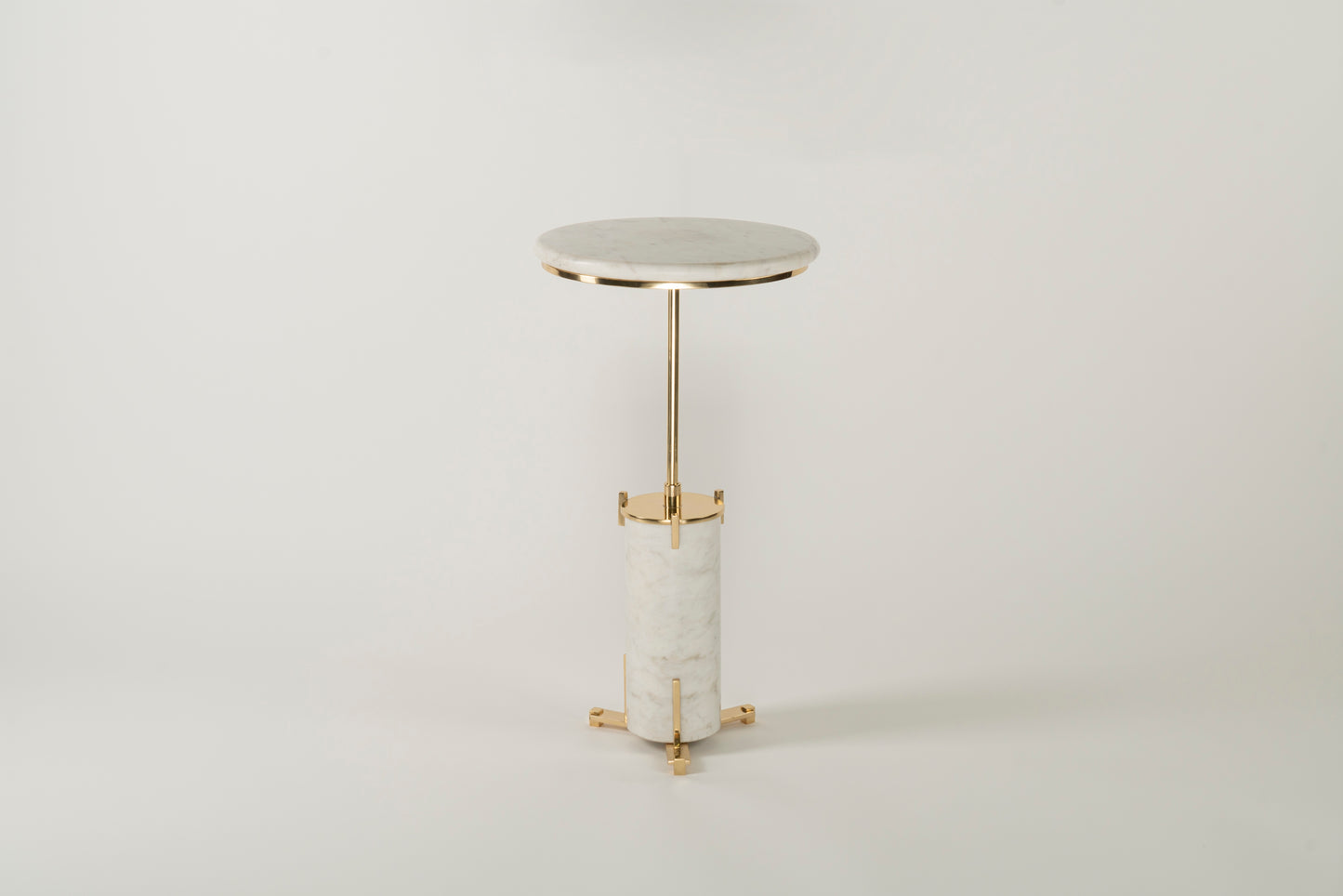 Helios Drinks Table