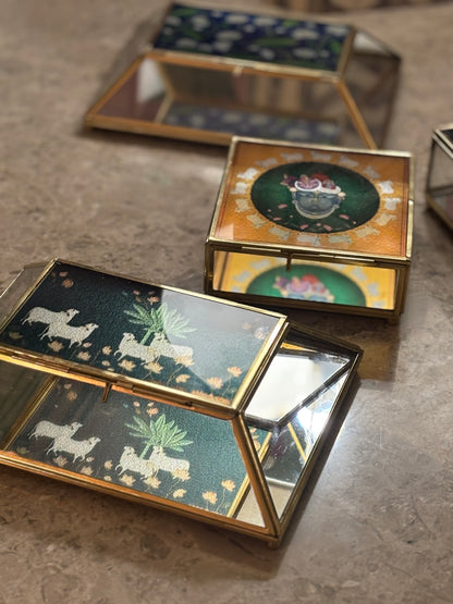 Reflections of Pichwai (glass box)
