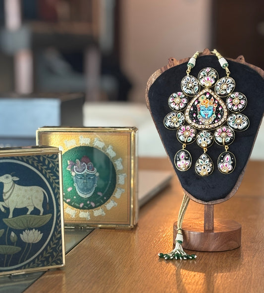 Deva~noor Neckpiece