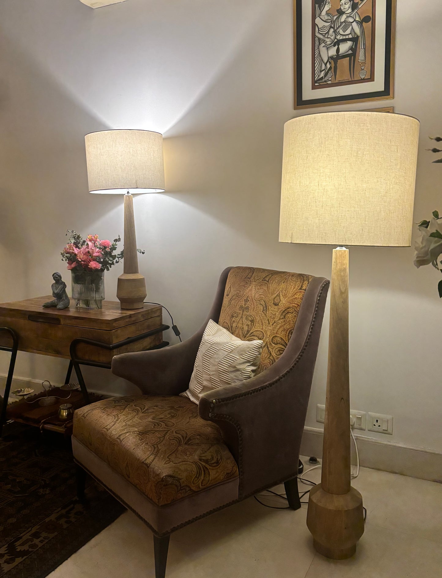 Aranya Sthumbh – Floor Lamp, Natural