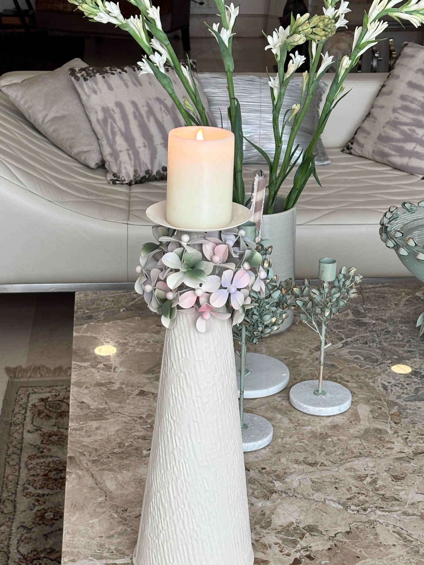 Jyoti floret, Candle Pillar