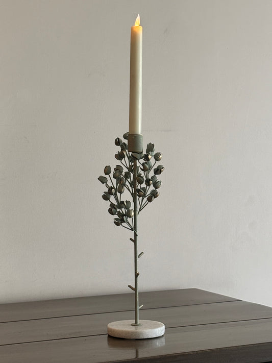 Whispers of Mogra – Sculptural Stems, Medium