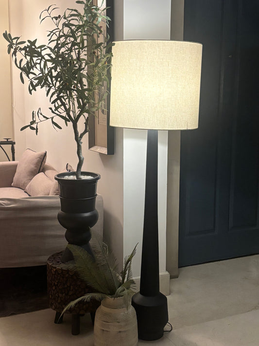 Aranya Sthumbh – Floor Lamp, Black