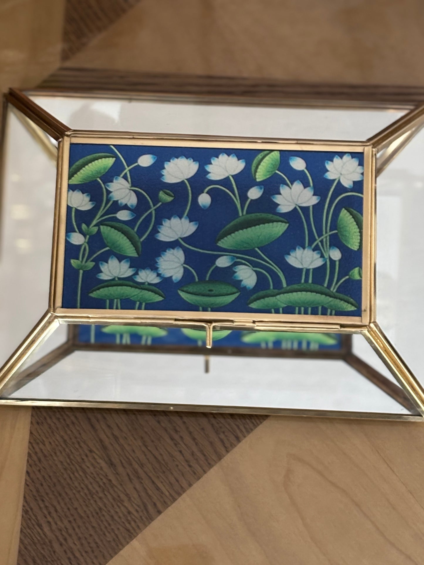 Padma Leela Box