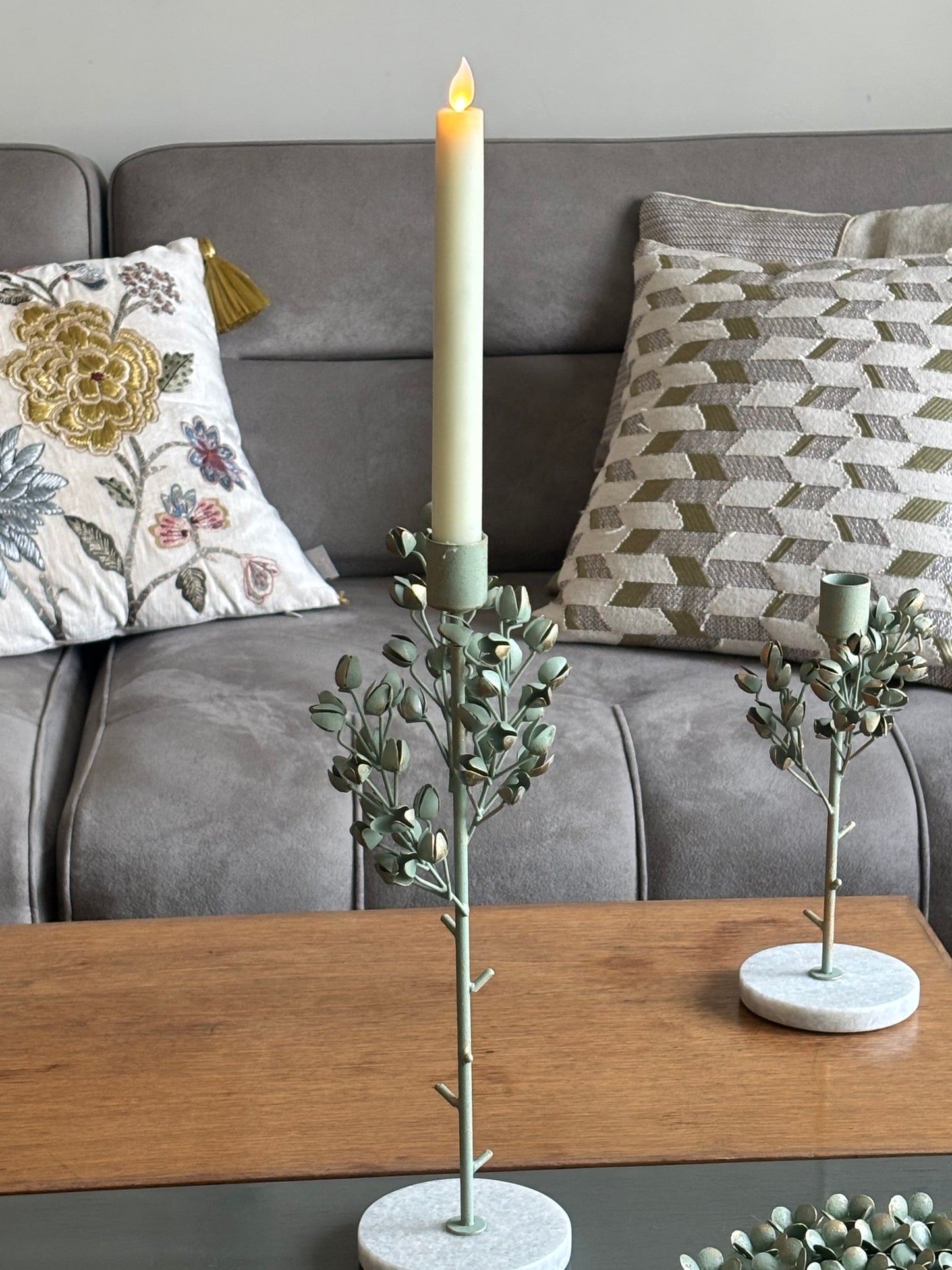 Whispers of Mogra – Sculptural Stems, Medium