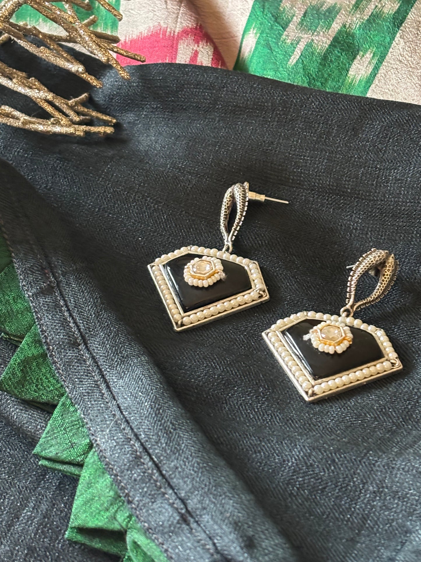 Naadia earrings