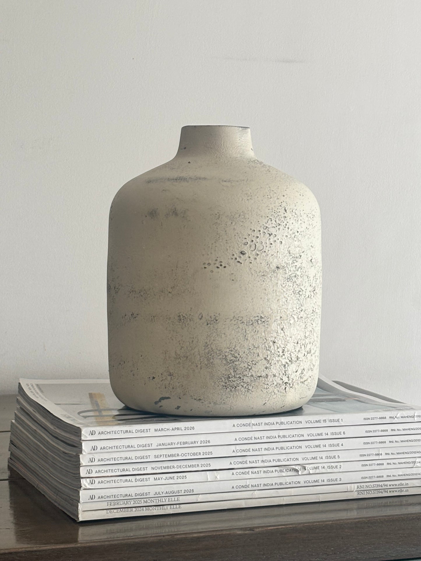 Arlo Metal Pot