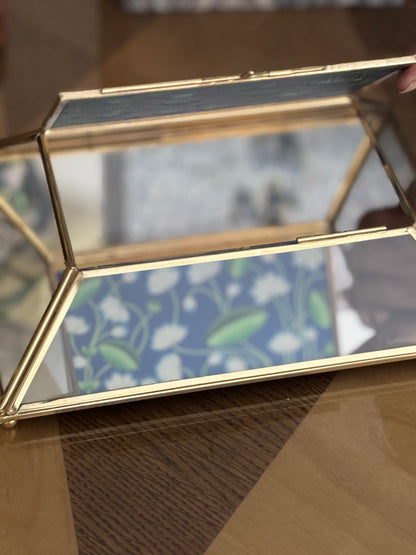 Padma Leela Box