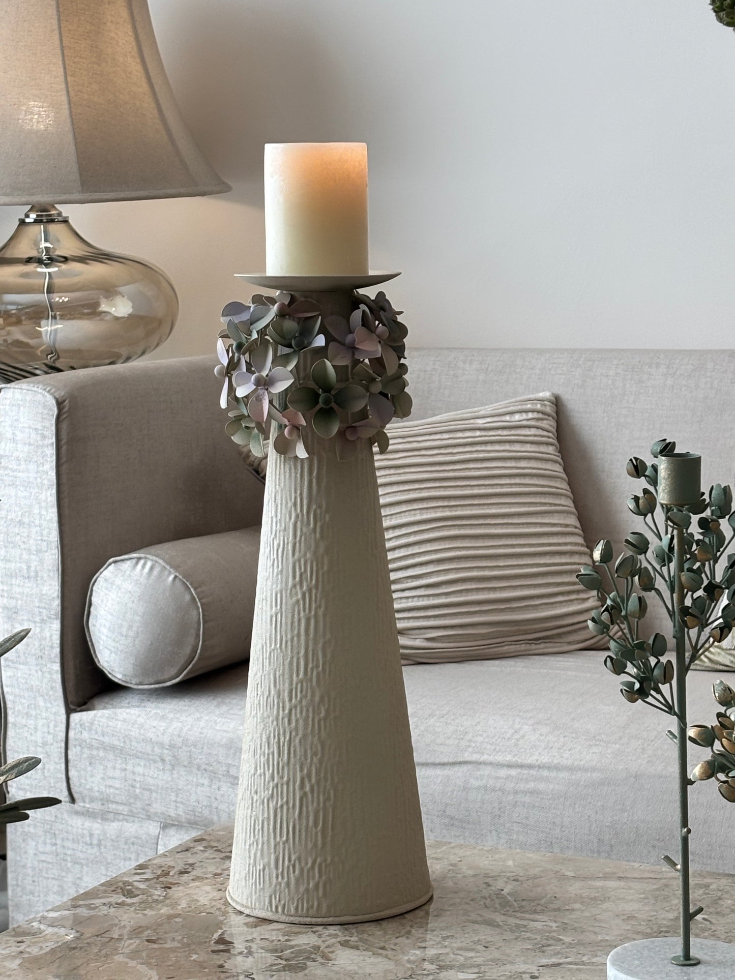 Jyoti floret, Candle Pillar