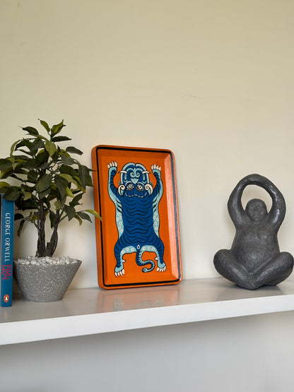 Neel Aranyaka, art tray