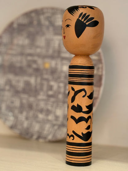 Kokeshi Chisai doll