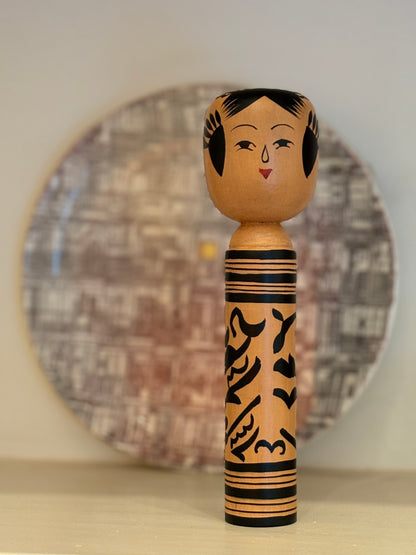 Kokeshi Chisai doll