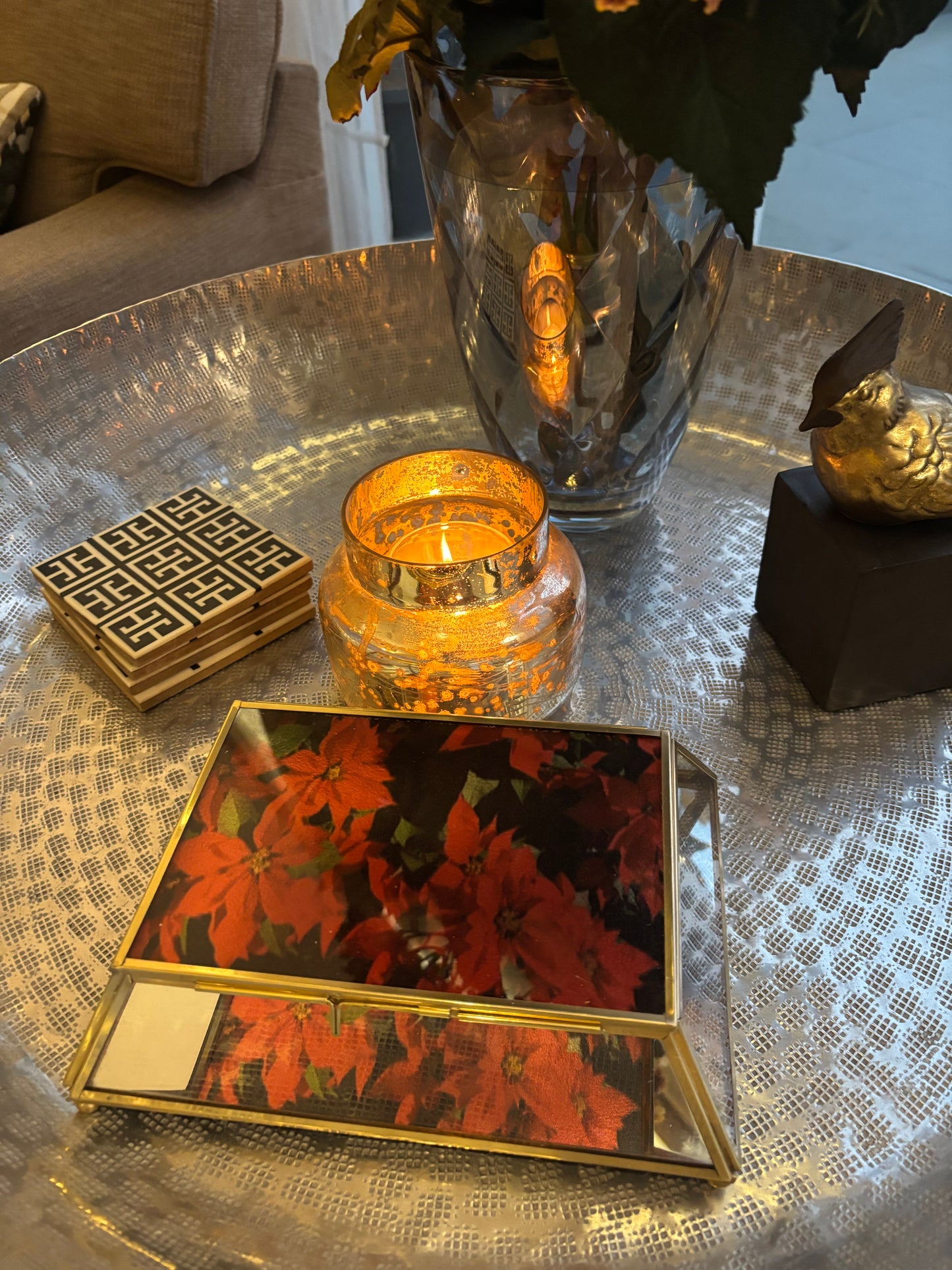 Poinsettia vintage mirror box