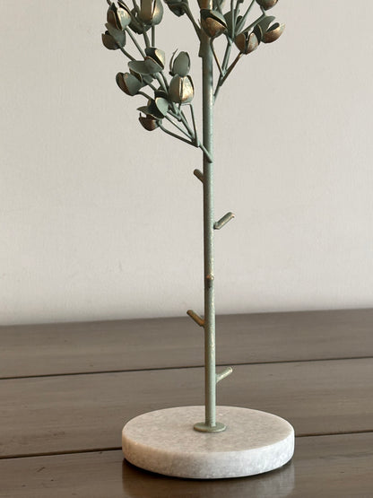 Whispers of Mogra – Sculptural Stems, Medium