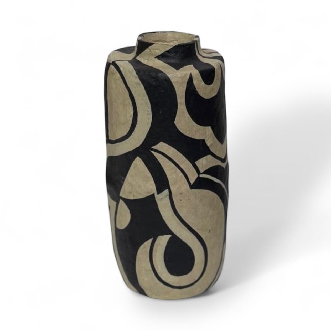 Varnika, Pichwai Art Pot