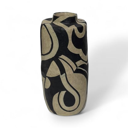 Varnika, Pichwai Art Pot