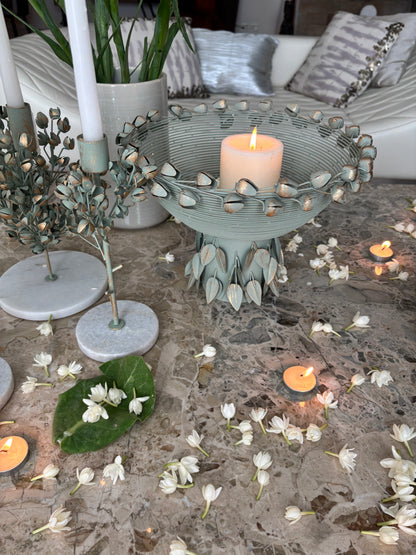 Pushpa Urli – Eternal Bloom Vessel