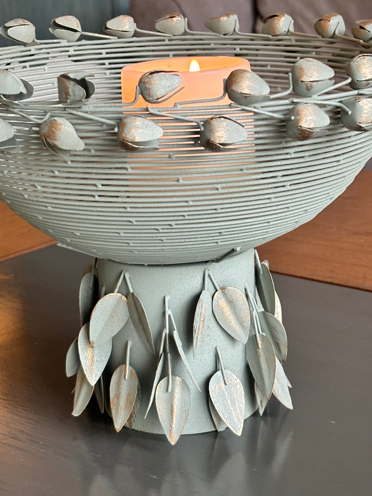 Pushpa Urli – Eternal Bloom Vessel