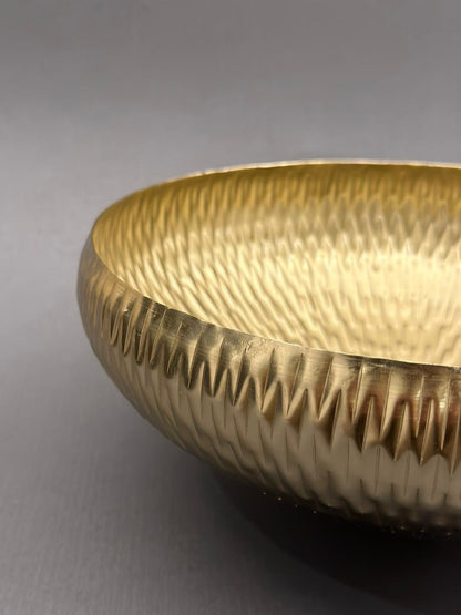 Image of Bakuli metal bowl from august.org.in