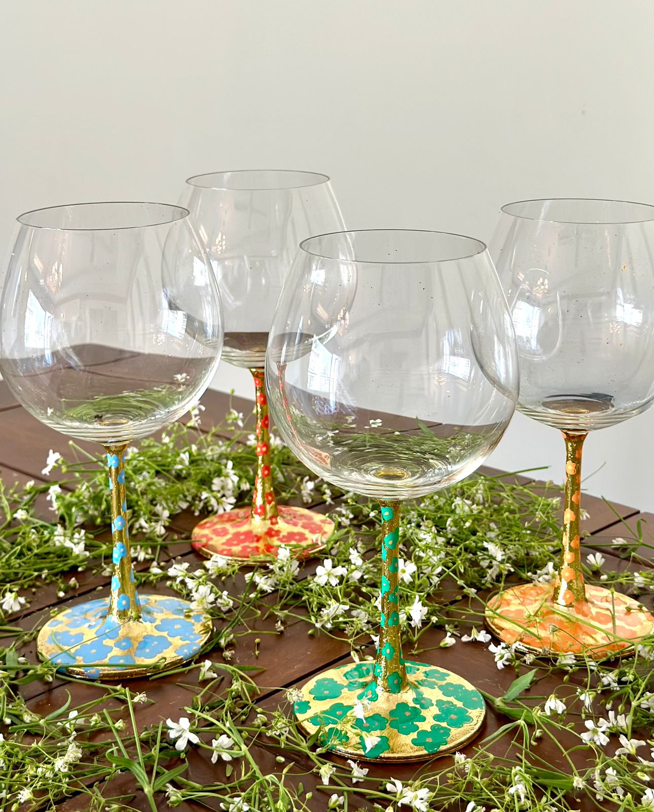 Gin/red wine goblets Red flower