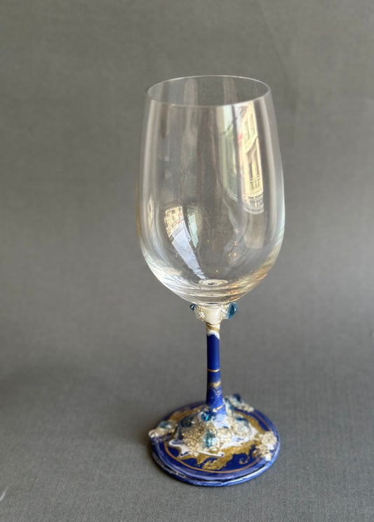 Wine glasses Blue