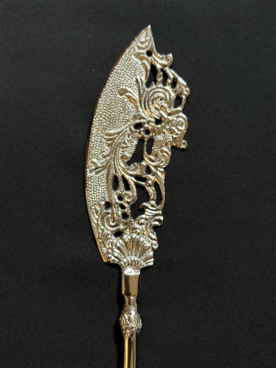 Alanya Brass Serve Knife : Silver